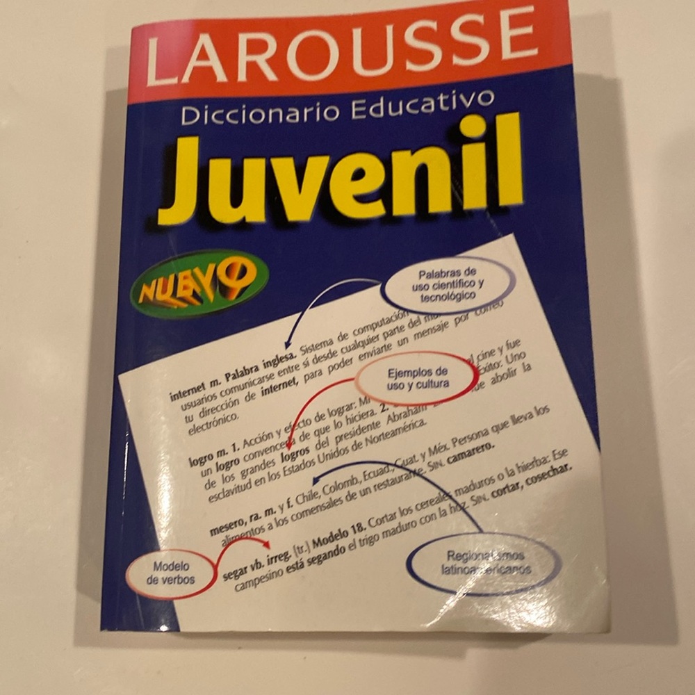 Larousse Diccionario Educativo Juvenil, Spanish Edition, Paperback